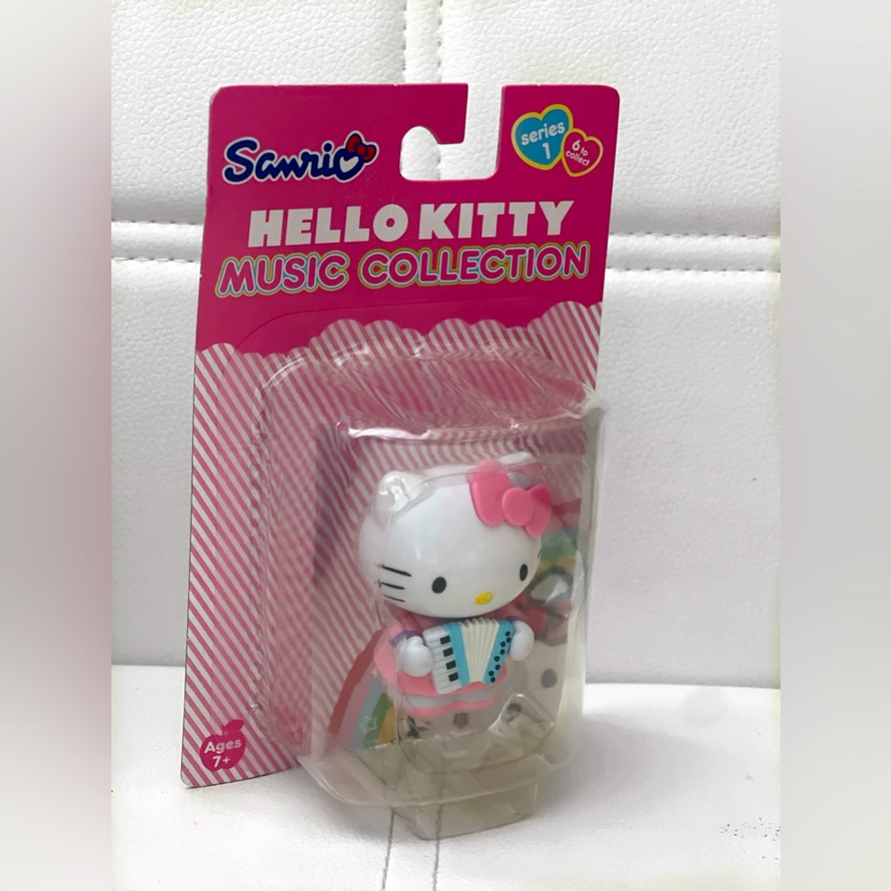 HELLO KITTY Music Collection- Accordion Kitty